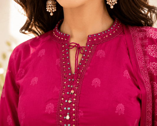 Raniriwaaz Peacock Bloom Hot Pink Kurta Sets